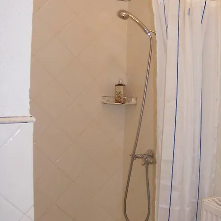 Гостевой дом Gella Kuria